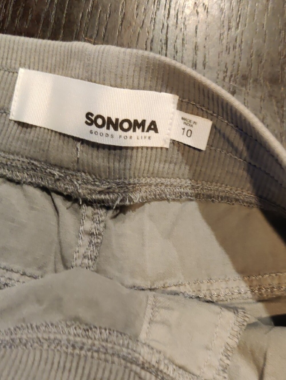 Sonoma Women's Light Gray Cargo Drawstring Shorts - Picture 5 of 8